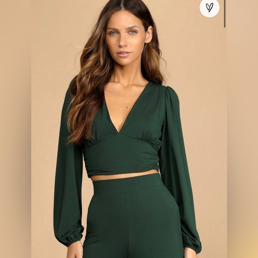 NEW lulus ready to relax emerald green long sleeve tie back crop top